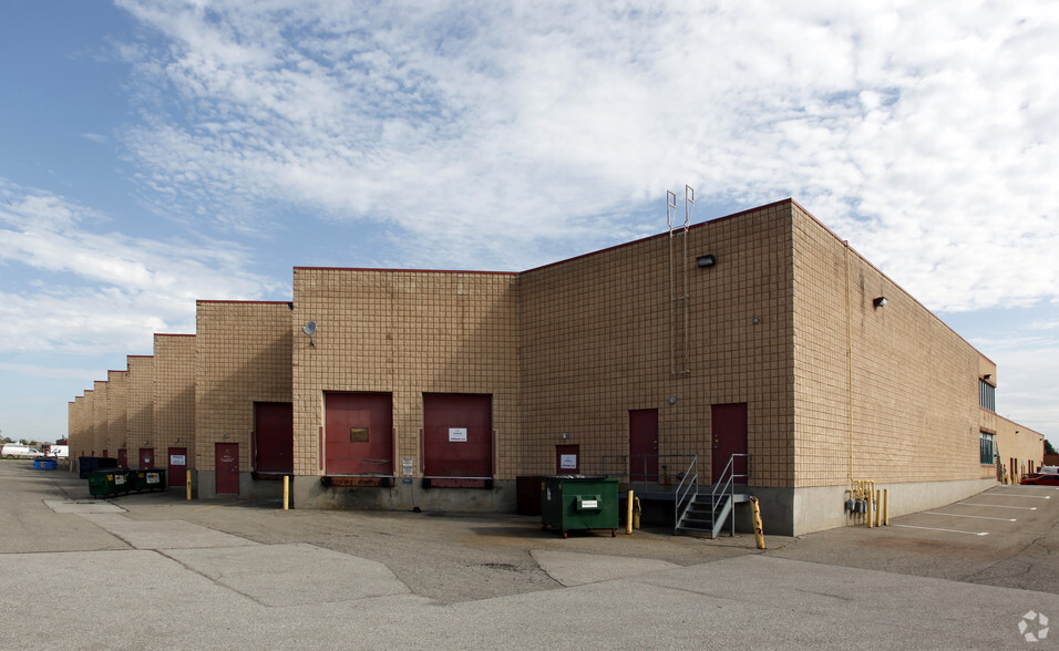 6750 Davand Dr, Mississauga, ON for lease - Building Photo - Image 2 of 2