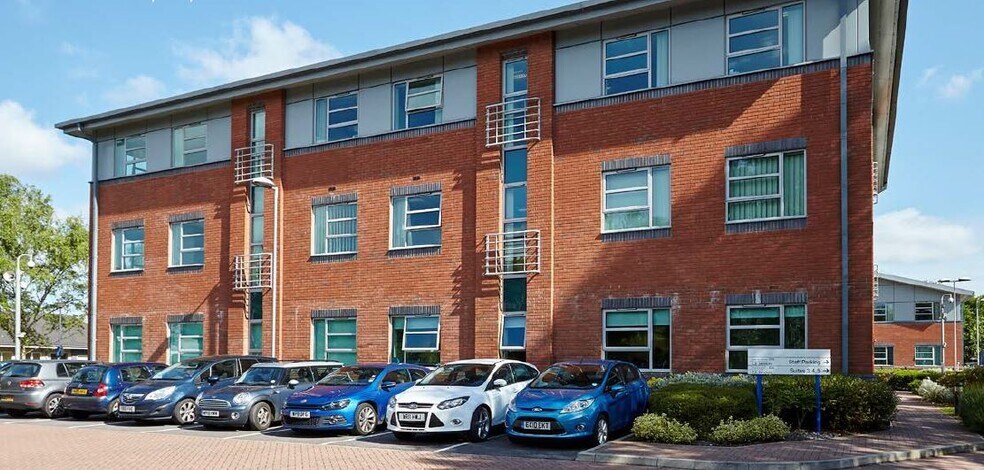 Crown Way, Tower Rd N, Warmley for lease - Building Photo - Image 1 of 6
