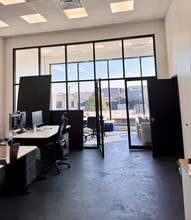 101 Morgan Ave, Brooklyn, NY for lease Interior Photo- Image 1 of 4