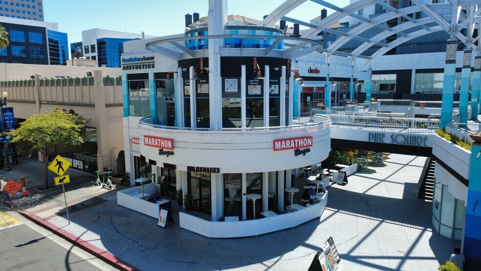 245 Pine Ave, Long Beach, CA à louer - Photo du bâtiment - Image 2 de 3