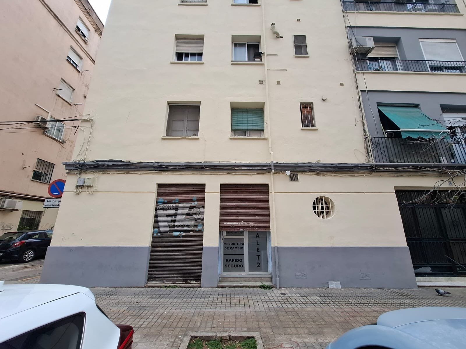 Retail in València, Valencia for sale Building Photo- Image 1 of 7