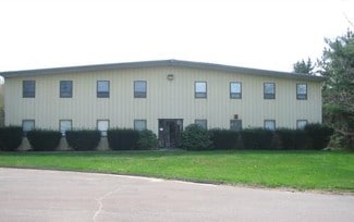 Plus de détails pour 34 Panagrosi Cir, East Haven, CT - Industriel à louer