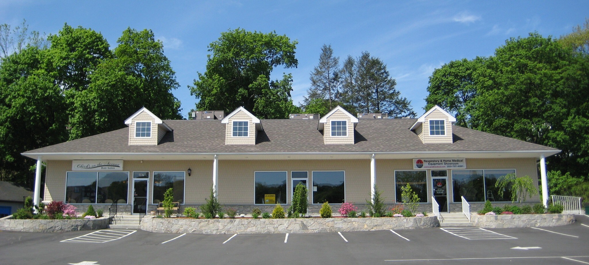 493-497 Watertown Ave, Waterbury, CT for sale Building Photo- Image 1 of 2