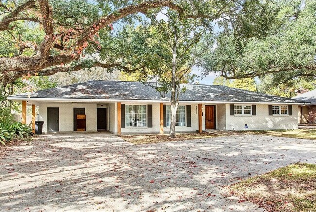 More details for 3422 Brentwood Dr, Baton Rouge, LA - Office for Sale