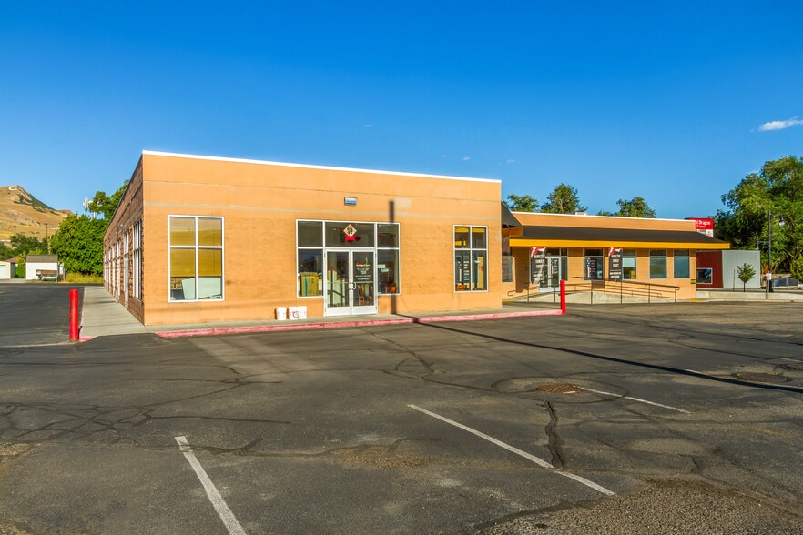 8555 Magna Main st, Magna, UT for lease - Building Photo - Image 2 of 25