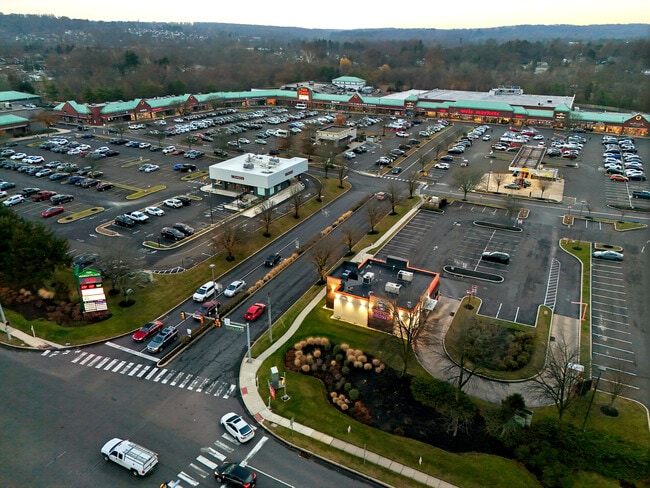 More details for 2010 County Line Rd, Huntingdon Valley, PA - Retail for Sale