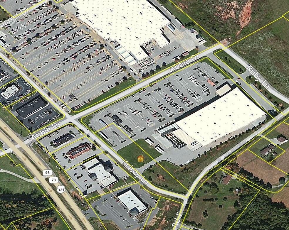 150 Kelsey Ln, Lenoir City, TN à vendre Photo du bâtiment- Image 1 de 10