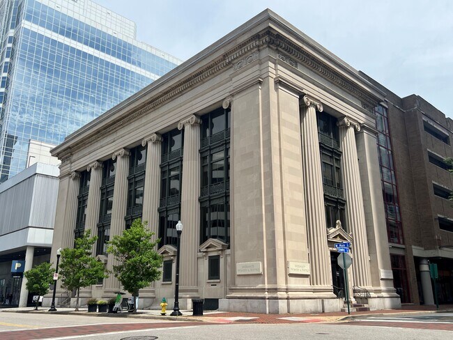 Plus de détails pour 101 Granby St, Norfolk, VA - Bureau à louer