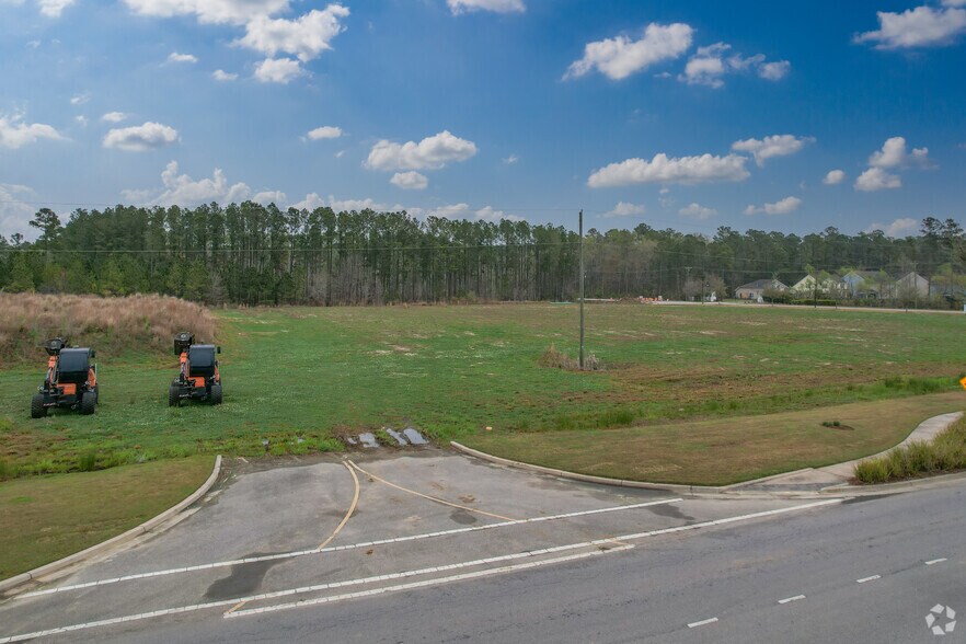 SC Hwy 61- Beech Hil Rd & Summers Dr, Summerville, SC à louer - Photo du bâtiment - Image 2 de 6