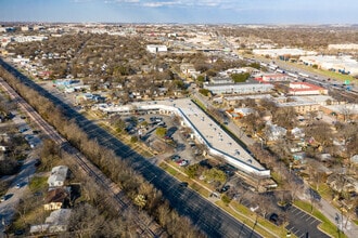 4631 Airport Blvd, Austin, TX - Aerial map view