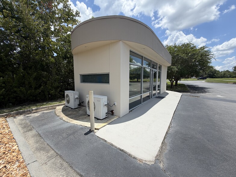 3263 Inner Perimeter Rd, Valdosta, GA for lease - Building Photo - Image 3 of 11