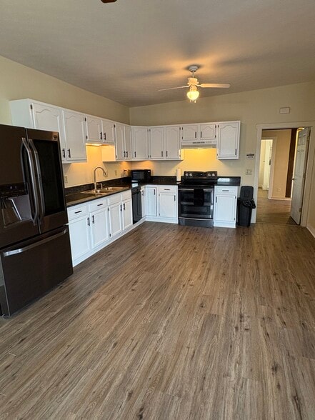 46 Jefferson St, Brookville, OH for sale - Building Photo - Image 3 of 14