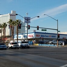 1700 Las Vegas Blvd, Las Vegas, NV for sale Building Photo- Image 2 of 7