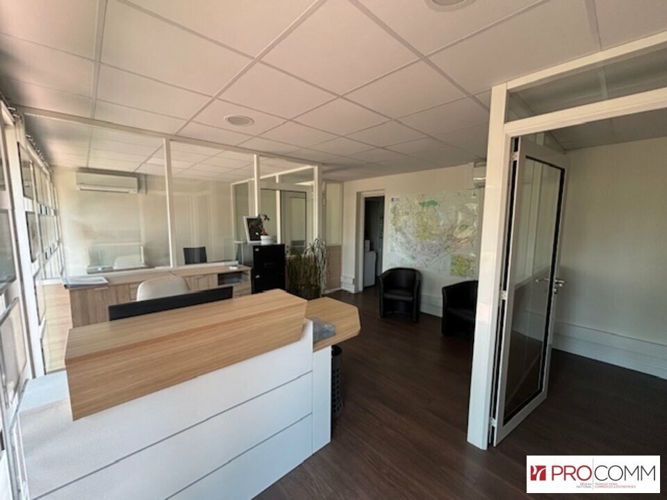 Office in Montpellier for lease Interior Photo- Image 1 of 8