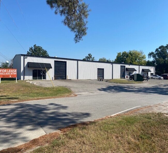 More details for 13903 Muscatine St, Houston, TX - Industrial for Lease