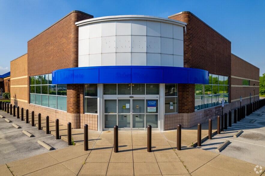 2626 Fort Campbell Blvd, Hopkinsville, KY à vendre - Photo du bâtiment - Image 2 de 18