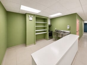 13682 39th Ave, Flushing, NY for lease Interior Photo- Image 2 of 12