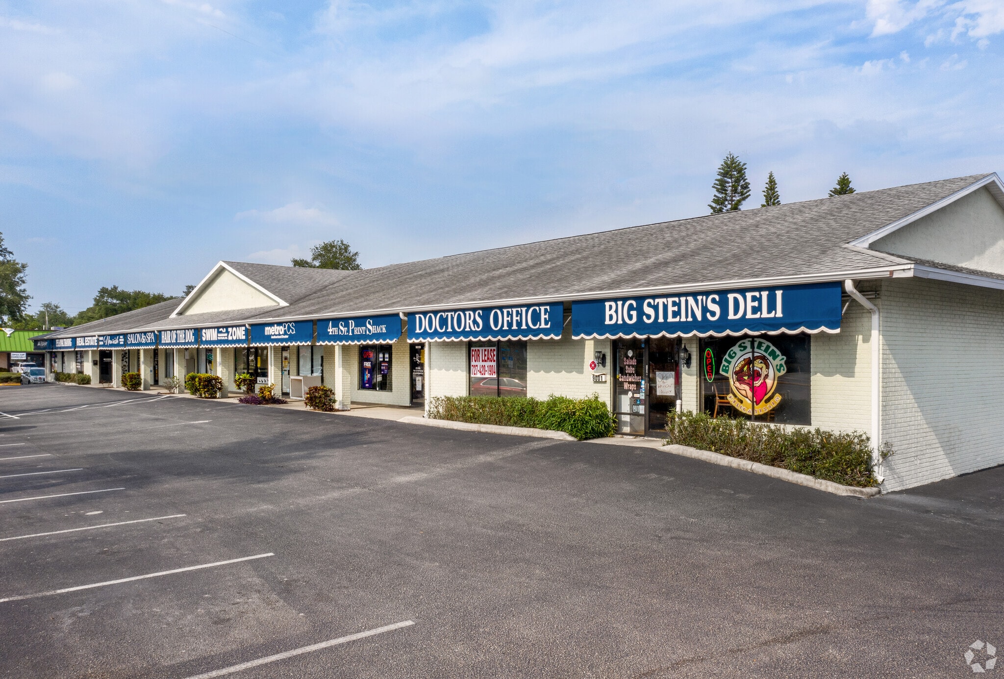 9001-9099 4th St N, Saint Petersburg, FL for lease Primary Photo- Image 1 of 5