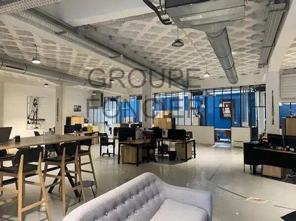 Retail in Lyon for sale - Interior Photo - Image 1 of 6