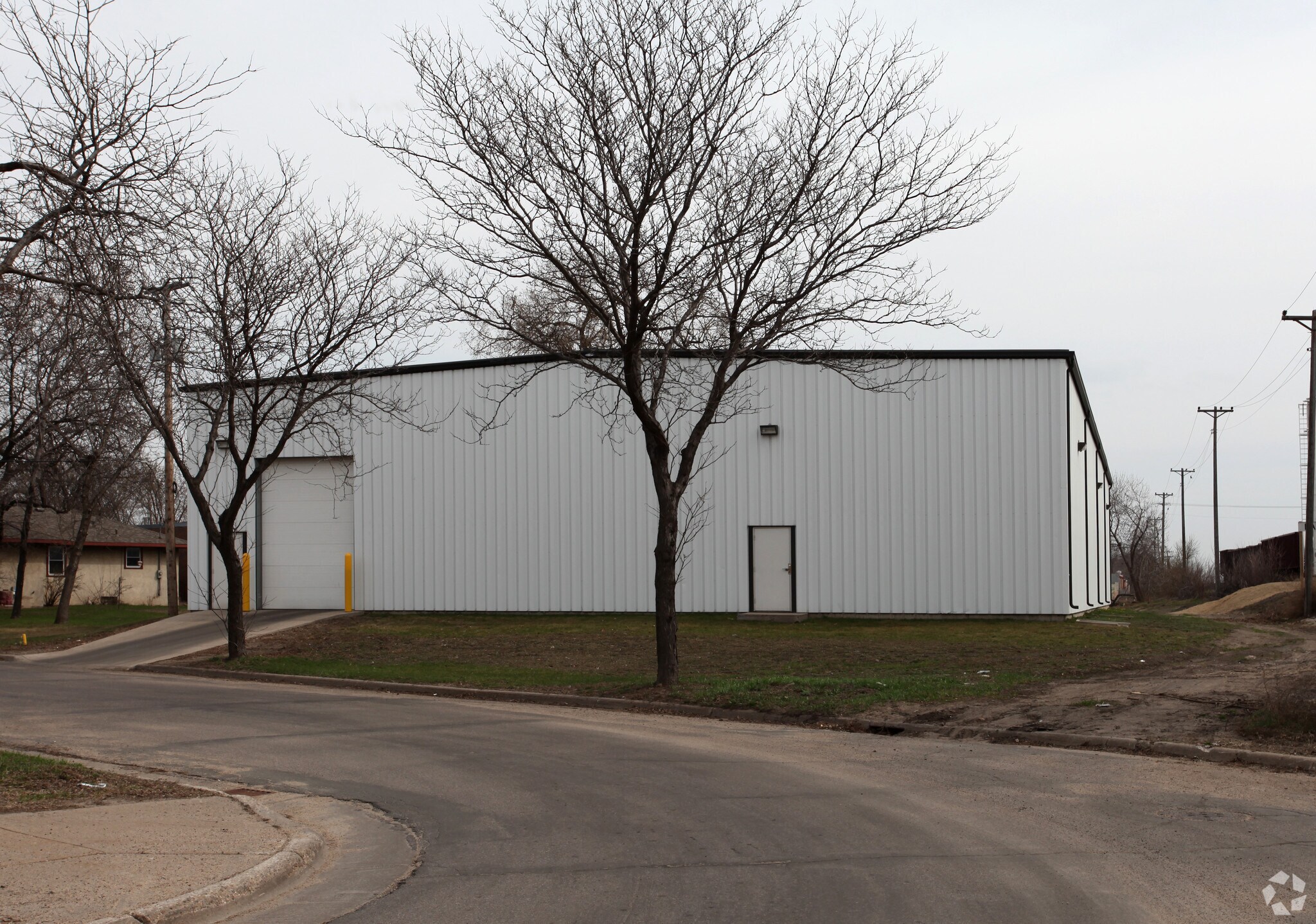 600 W 26th St, Minneapolis, MN for sale Primary Photo- Image 1 of 3