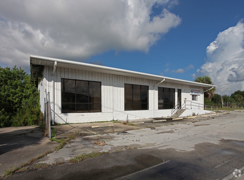 425 Us Highway 1, Vero Beach, FL for sale - Primary Photo - Image 1 of 3