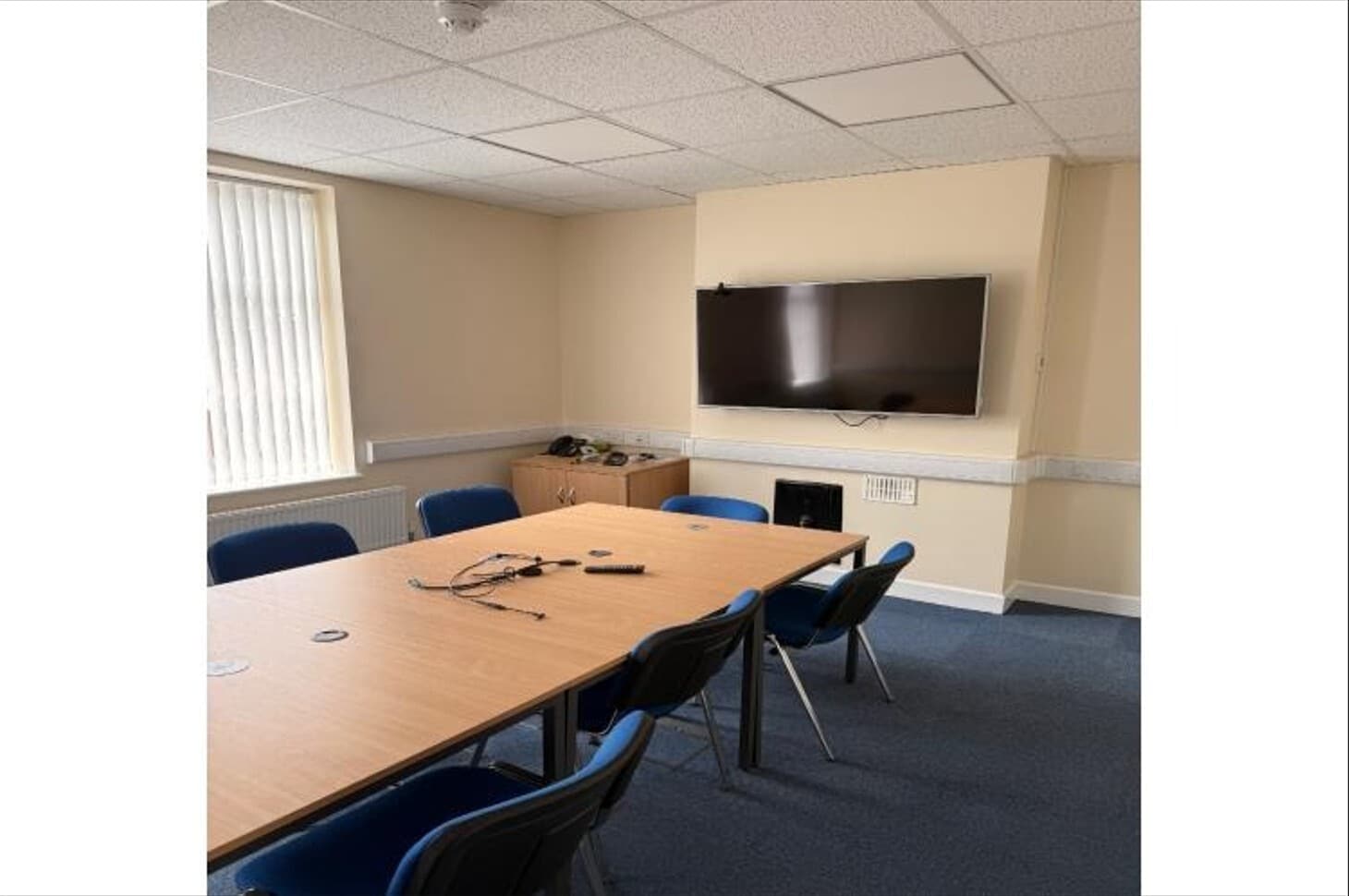 84 Sedgley Rd, Dudley for lease Interior Photo- Image 1 of 4