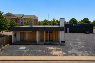 Plus de détails pour 5708 NW Expressway St, Oklahoma City, OK - Commerce de détail à vendre