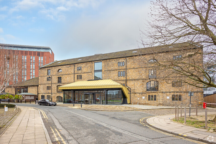 1 Canal Wharf, Leeds for lease - Building Photo - Image 1 of 6