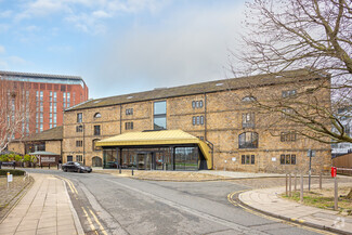 Plus de détails pour 1 Canal Wharf, Leeds - Bureau à louer