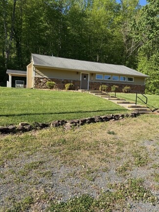 Plus de détails pour 426 Eades Ln, Lovingston, VA - Spécialité à vendre