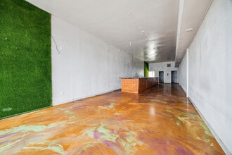 3922-3936 Old Spanish Trl, Houston, TX for lease Interior Photo- Image 2 of 2