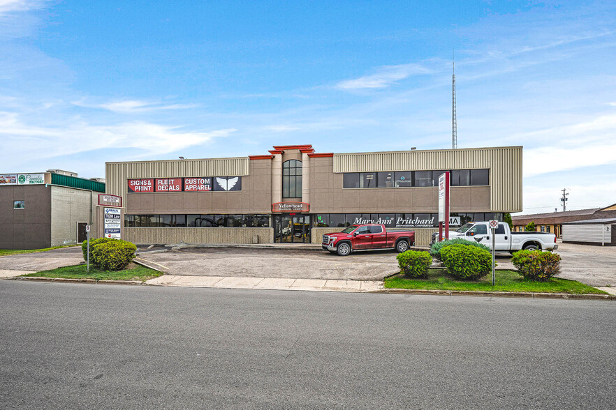 6209 44 St, Lloydminster, AB à vendre - Photo du bâtiment - Image 1 de 1