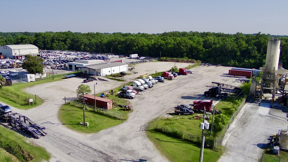 50-52 Telfair Pl, Savannah, GA à louer - Photo du bâtiment - Image 2 de 6