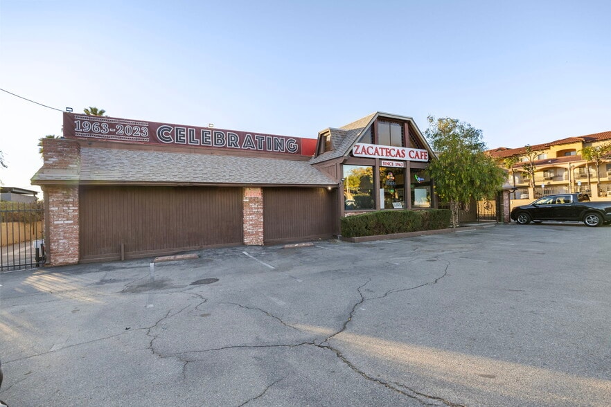 3767 Iowa Ave, Riverside, CA for sale - Building Photo - Image 2 of 27
