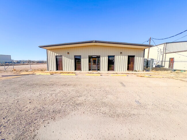 Plus de détails pour 12620 W County Road 133, Odessa, TX - Industriel à louer