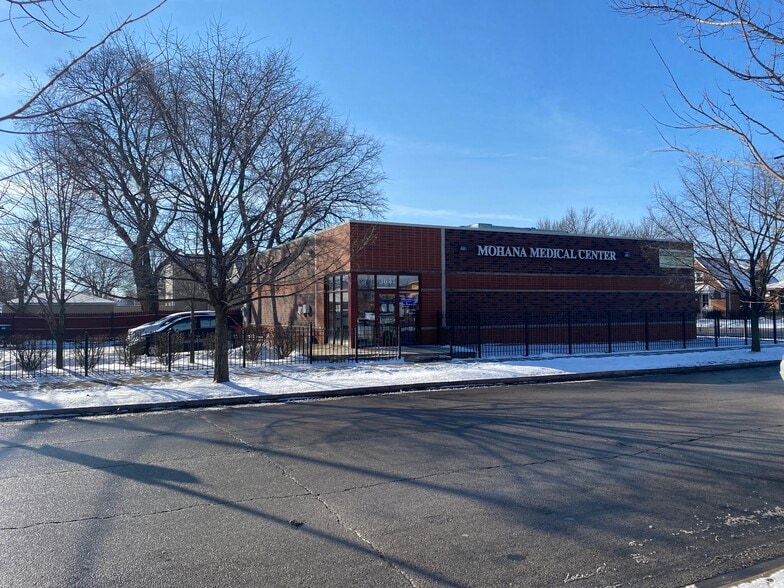 3641 E 108th St, Chicago, IL à vendre - Photo du bâtiment - Image 2 de 18