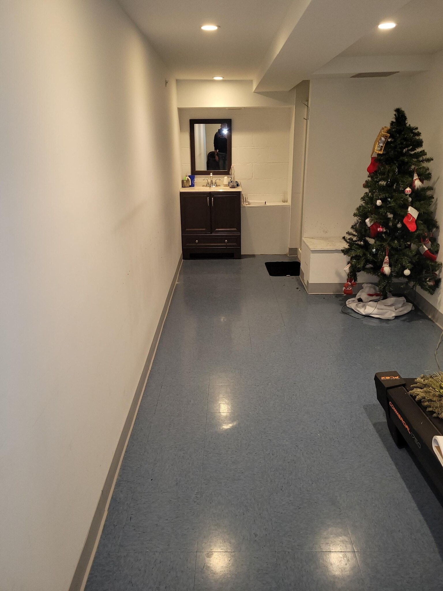 1320 Centre St, Newton, MA à louer Photo intérieure- Image 1 de 7