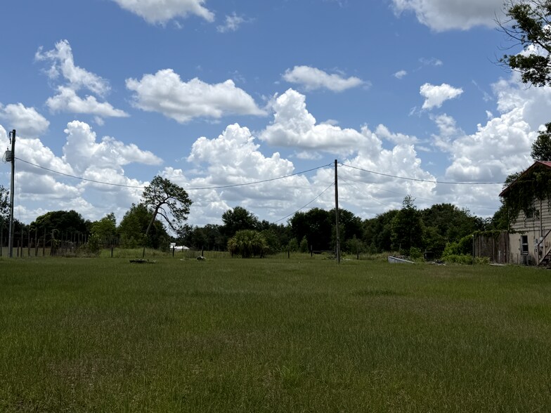4215 Stearns Rd, Valrico, FL à vendre - Photo du bâtiment - Image 3 de 23