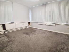 39 Church St, Nuneaton for lease Interior Photo- Image 2 of 5