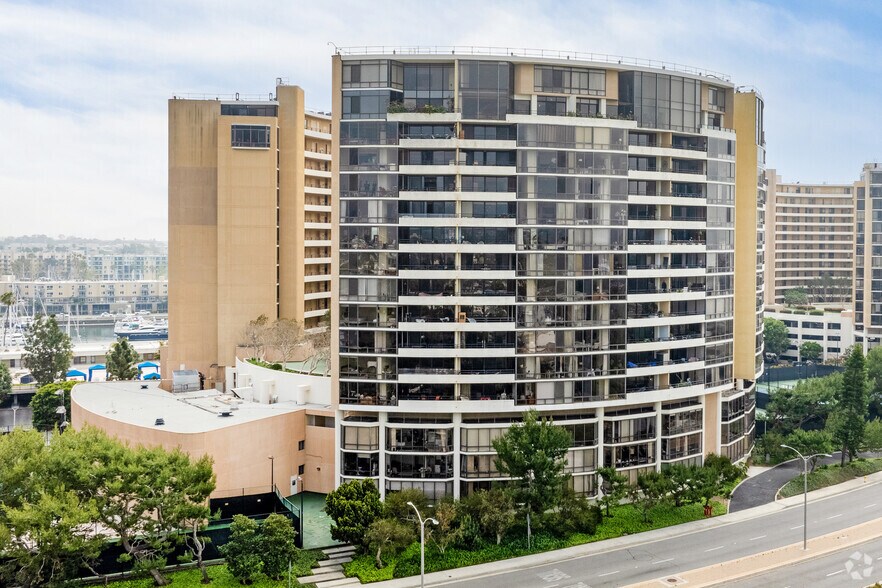 Marina City Club, Marina Del Rey, CA à louer - Photo du bâtiment - Image 3 de 12
