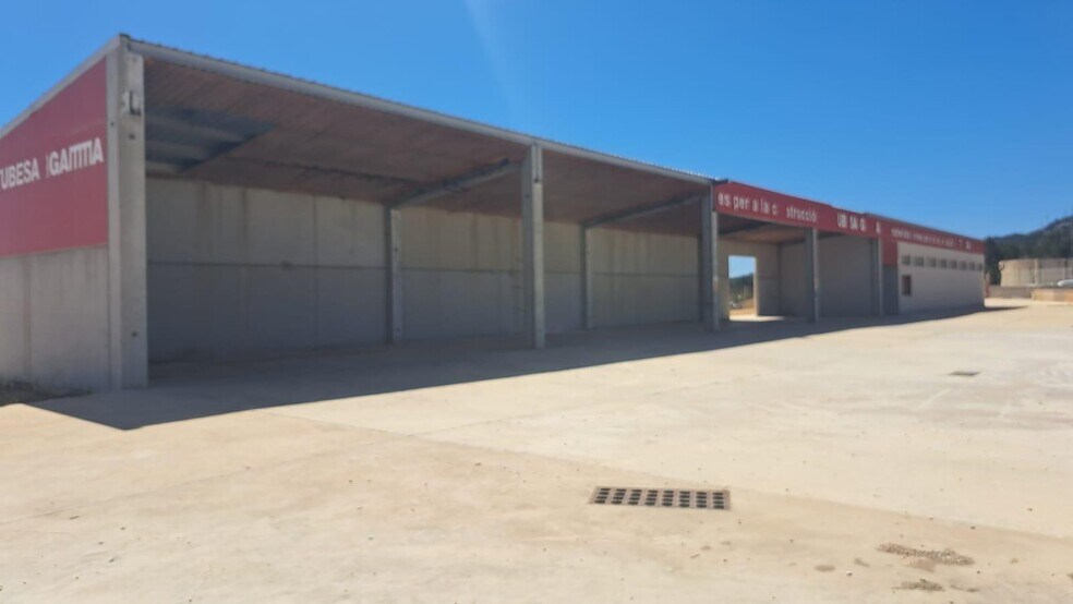 Industrial in Vandellòs i l'Hospitalet de l'Infant, Tarragona for sale - Building Photo - Image 2 of 8