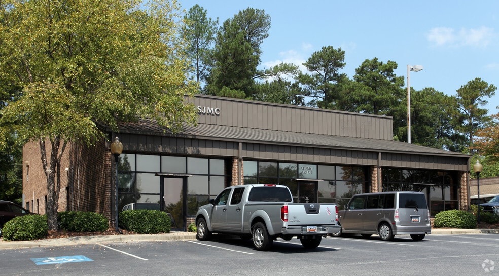 234 Outlet Pointe Blvd, Columbia, SC for sale - Building Photo - Image 1 of 6