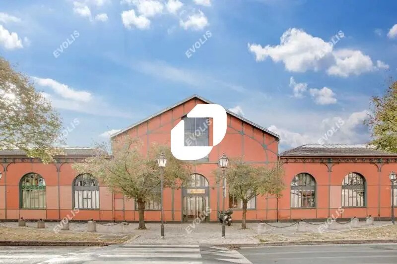 Office in Aubervilliers for lease - Building Photo - Image 3 of 10