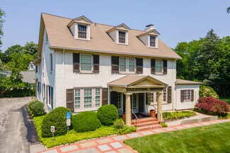 Plus de détails pour 531 E Lancaster Ave, Wayne, PA - Bureau à louer
