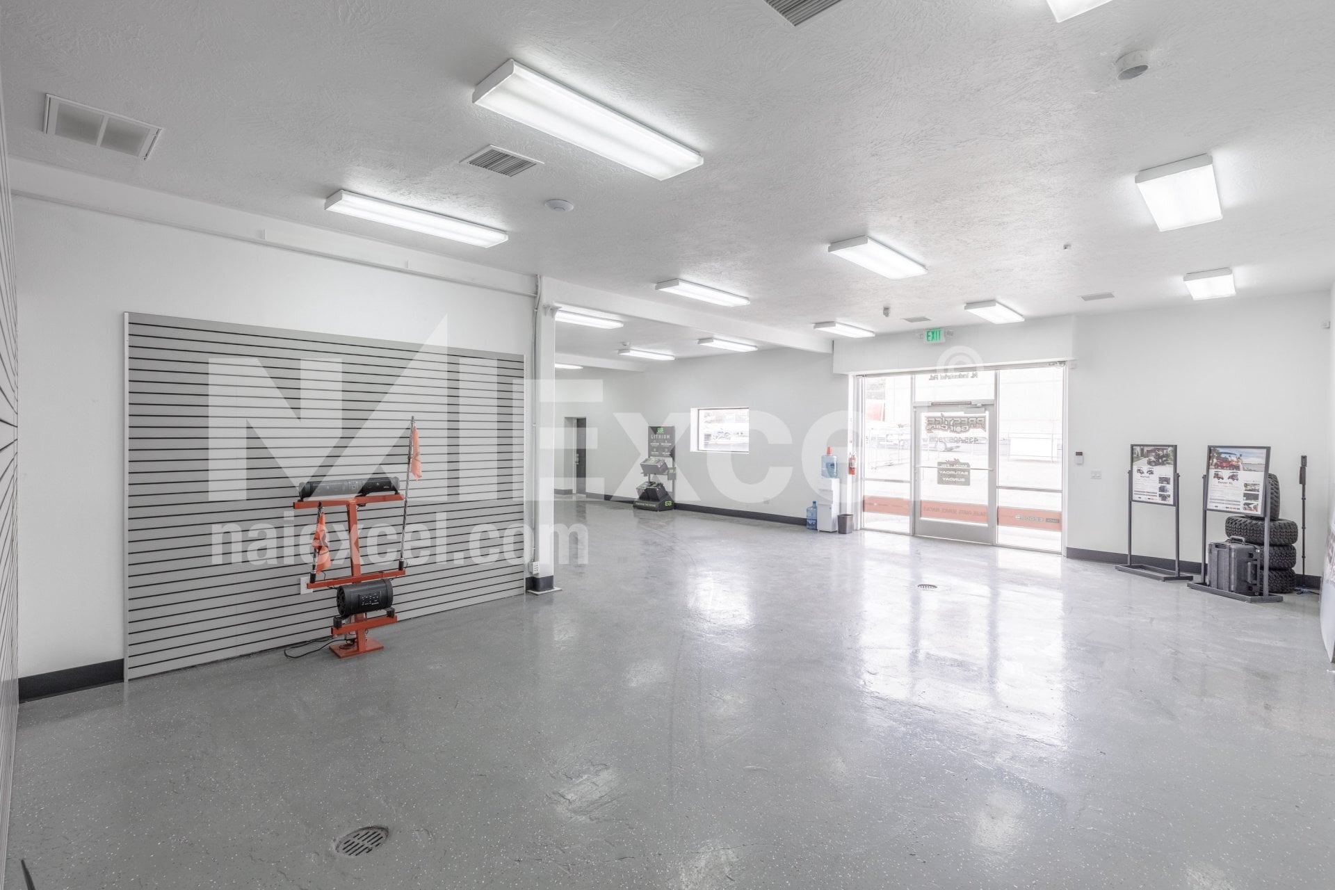 298 N Industrial Rd, Saint George, UT à louer Photo intérieure- Image 1 de 12