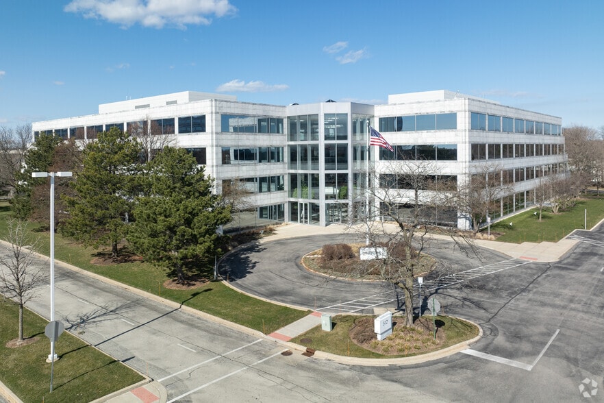 520 Lake Cook Rd, Deerfield, IL for sale - Building Photo - Image 2 of 16