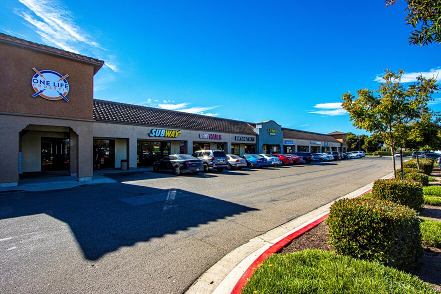 2440 S Broadway, Santa Maria, CA for lease - Building Photo - Image 3 of 4