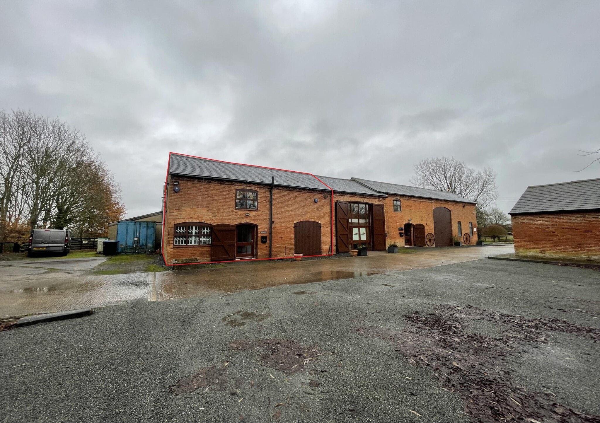 Broadwell, Rugby for lease Building Photo- Image 1 of 1