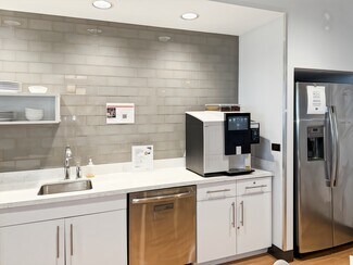 Plus de détails pour 3350 Riverwood Pkwy SE, Atlanta, GA - Coworking à louer