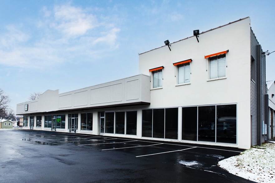 1995 Central Ave, Albany, NY for lease - Building Photo - Image 1 of 13